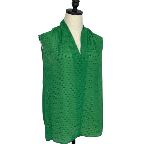 CAbi Sleeveless Top Style #124 Kelly Green Size Medium - Picture 3 of 8